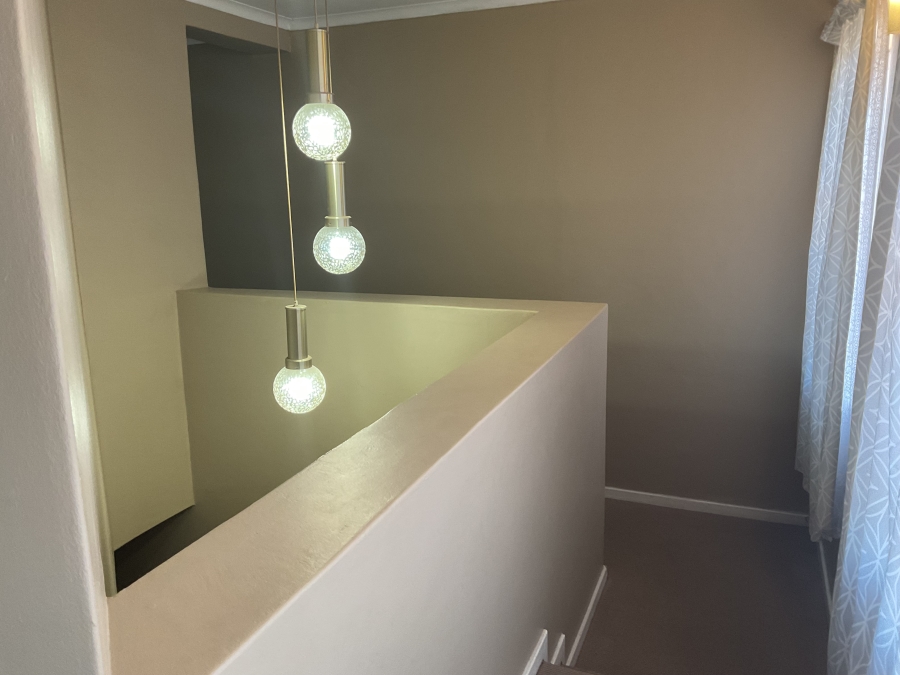 3 Bedroom Property for Sale in Kilner Park Gauteng