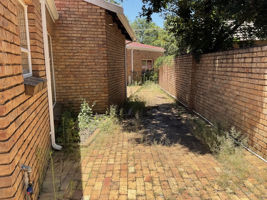 3 Bedroom Property for Sale in Kilner Park Gauteng