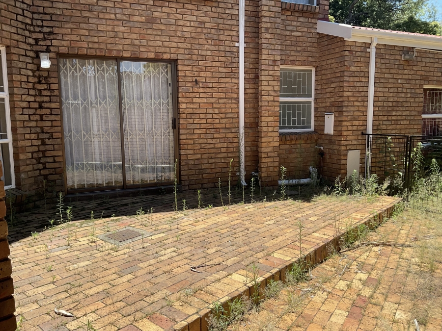3 Bedroom Property for Sale in Kilner Park Gauteng