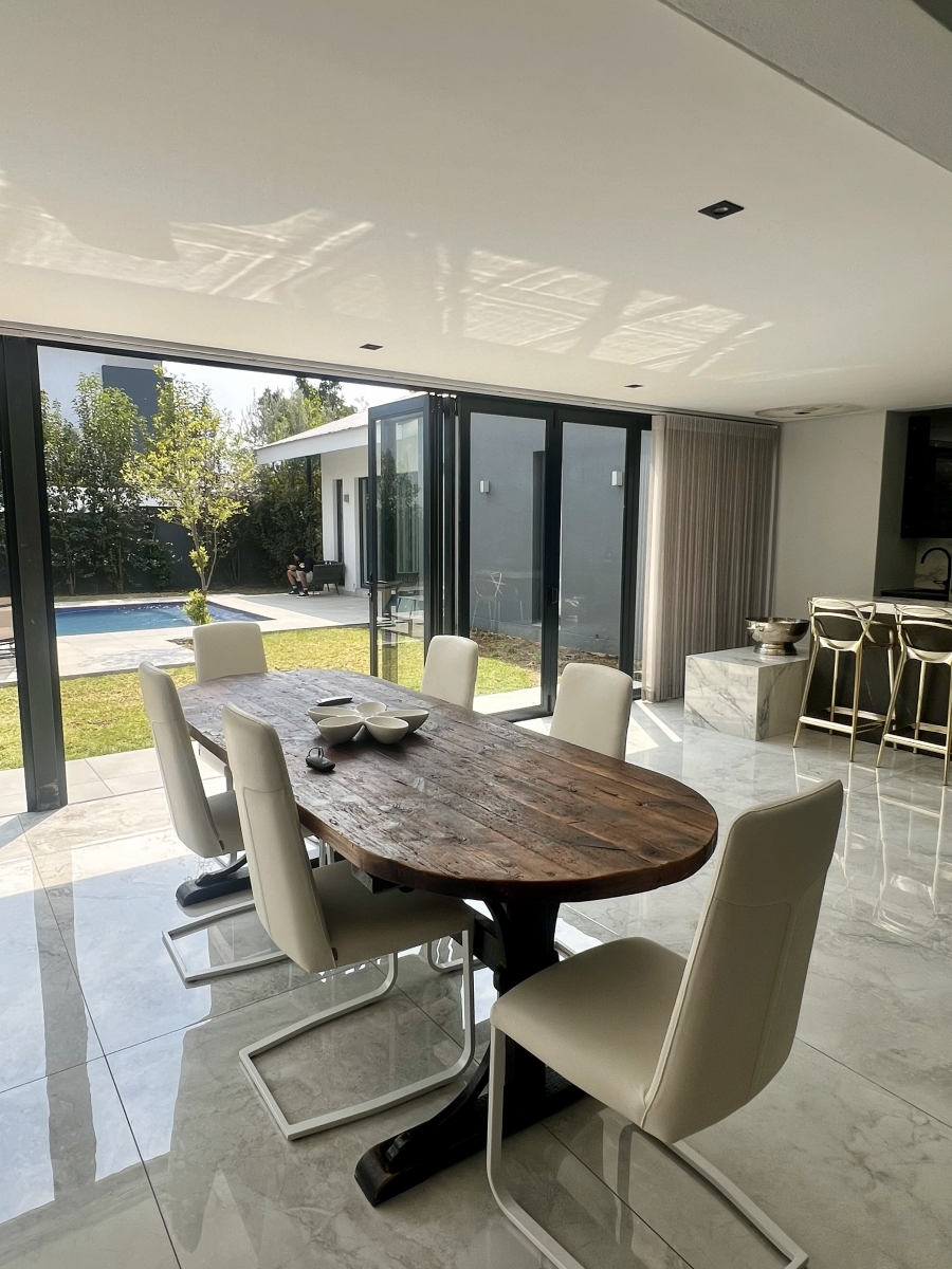 4 Bedroom Property for Sale in Waterfall Country Estate Gauteng