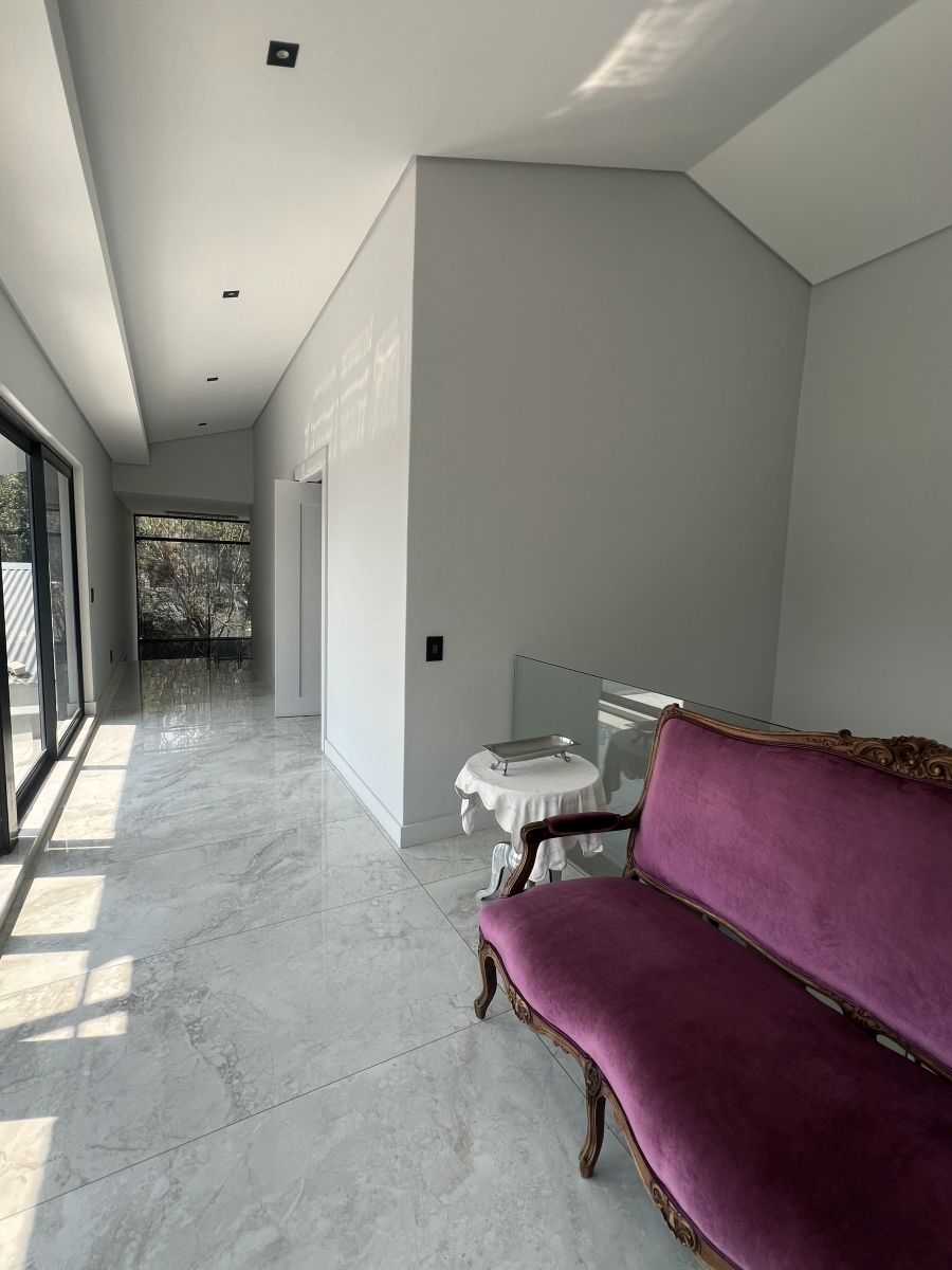 4 Bedroom Property for Sale in Waterfall Country Estate Gauteng