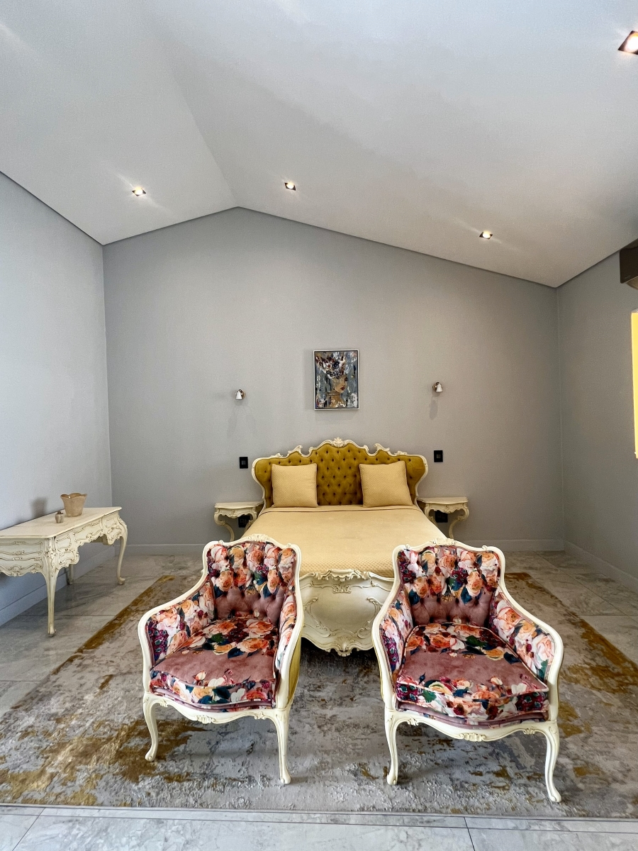 4 Bedroom Property for Sale in Waterfall Country Estate Gauteng