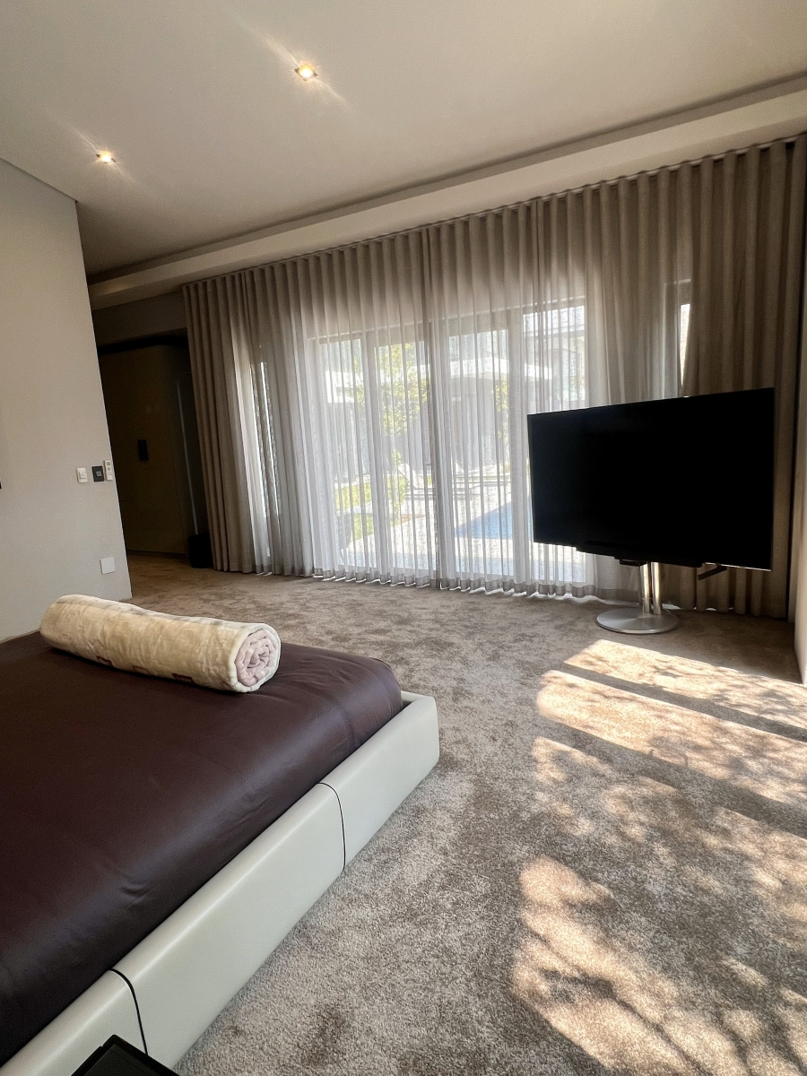 4 Bedroom Property for Sale in Waterfall Country Estate Gauteng