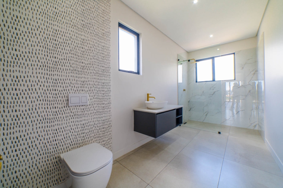4 Bedroom Property for Sale in Helderfontein Estate Gauteng