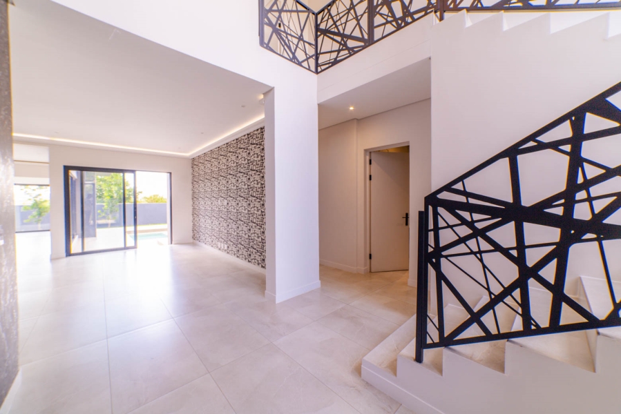 4 Bedroom Property for Sale in Helderfontein Estate Gauteng