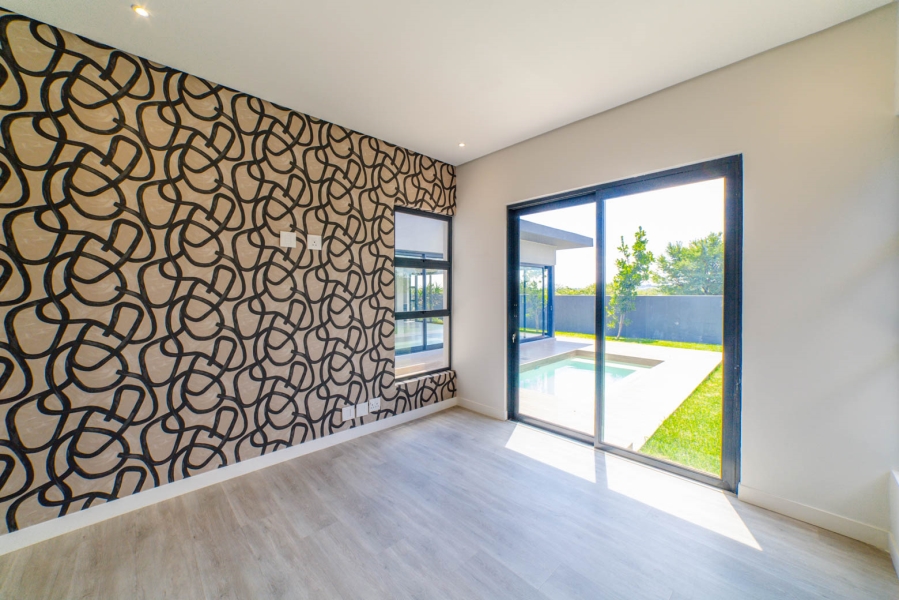 4 Bedroom Property for Sale in Helderfontein Estate Gauteng