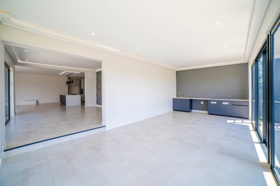4 Bedroom Property for Sale in Helderfontein Estate Gauteng