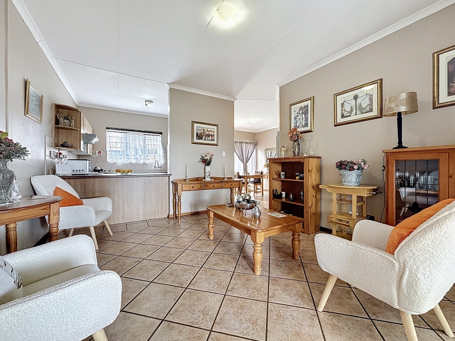 2 Bedroom Property for Sale in Equestria Gauteng