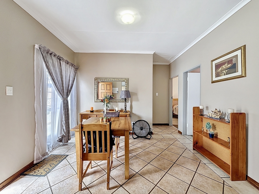 2 Bedroom Property for Sale in Equestria Gauteng