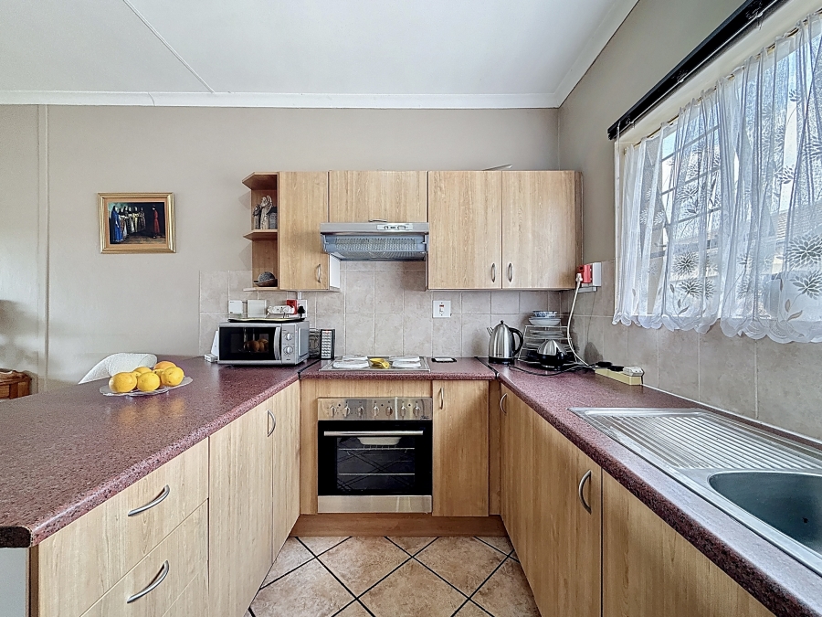 2 Bedroom Property for Sale in Equestria Gauteng