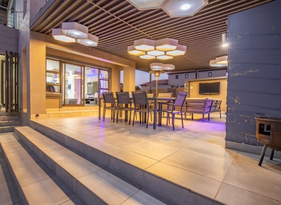 4 Bedroom Property for Sale in Blue Valley Golf Estate Gauteng