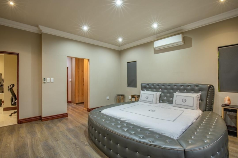 4 Bedroom Property for Sale in Blue Valley Golf Estate Gauteng