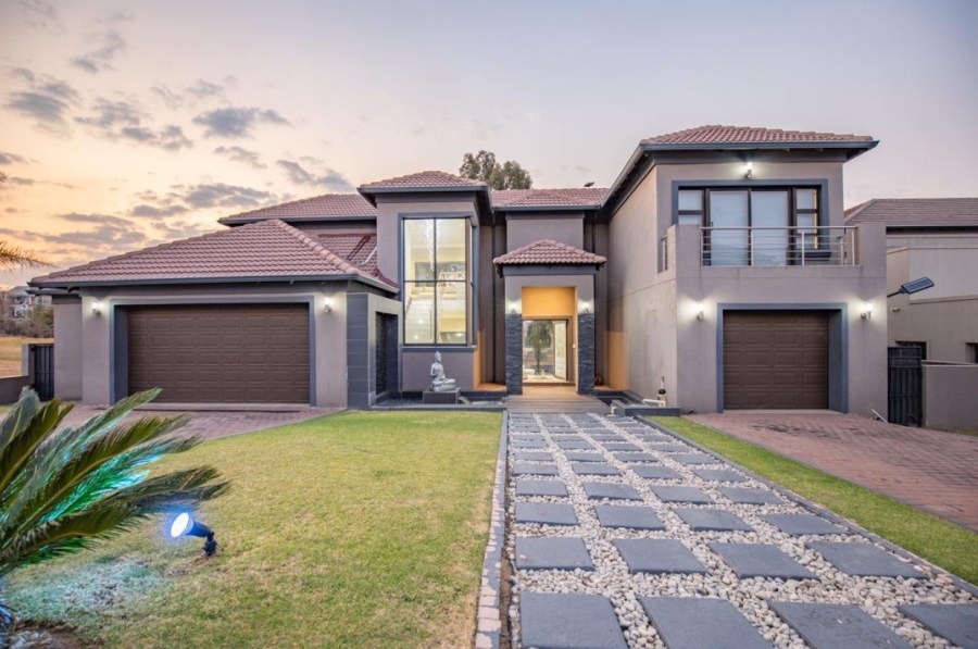 4 Bedroom Property for Sale in Blue Valley Golf Estate Gauteng