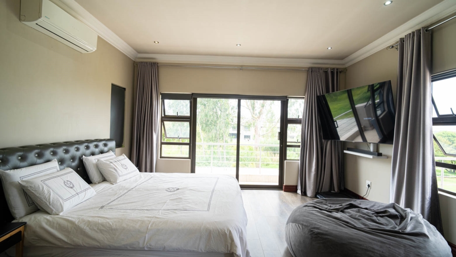 4 Bedroom Property for Sale in Blue Valley Golf Estate Gauteng