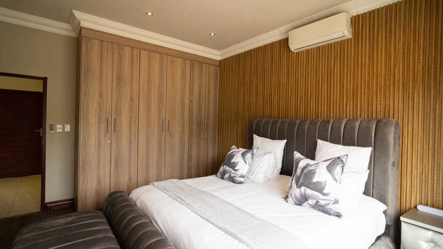 4 Bedroom Property for Sale in Blue Valley Golf Estate Gauteng