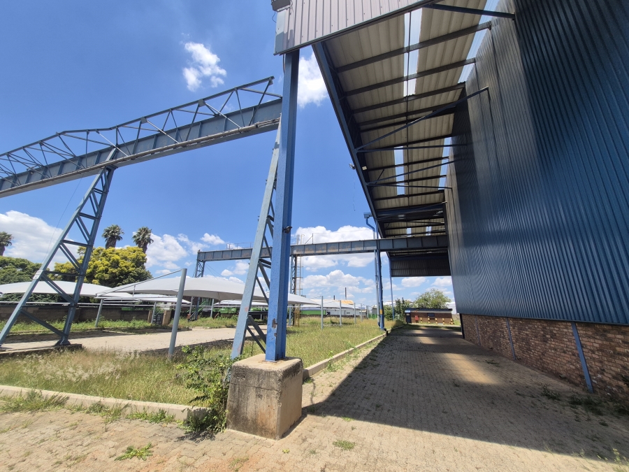 To Let commercial Property for Rent in Wadeville Gauteng