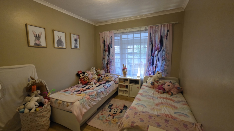 2 Bedroom Property for Sale in The Wilds Gauteng