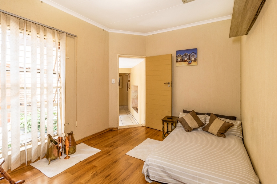 5 Bedroom Property for Sale in Moreleta Park Gauteng