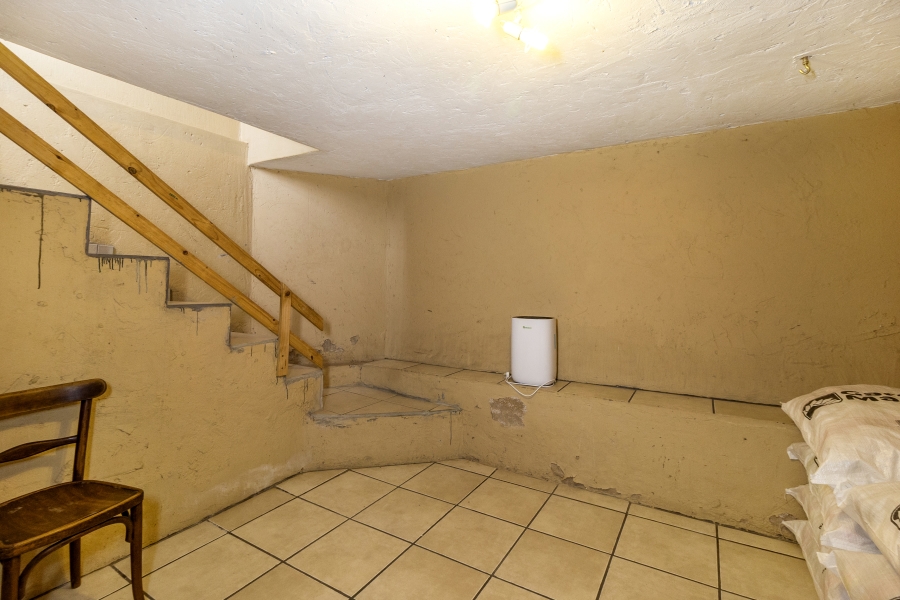 5 Bedroom Property for Sale in Moreleta Park Gauteng