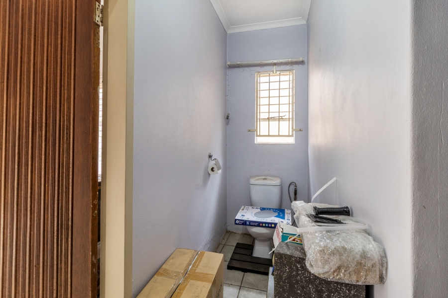 5 Bedroom Property for Sale in Moreleta Park Gauteng