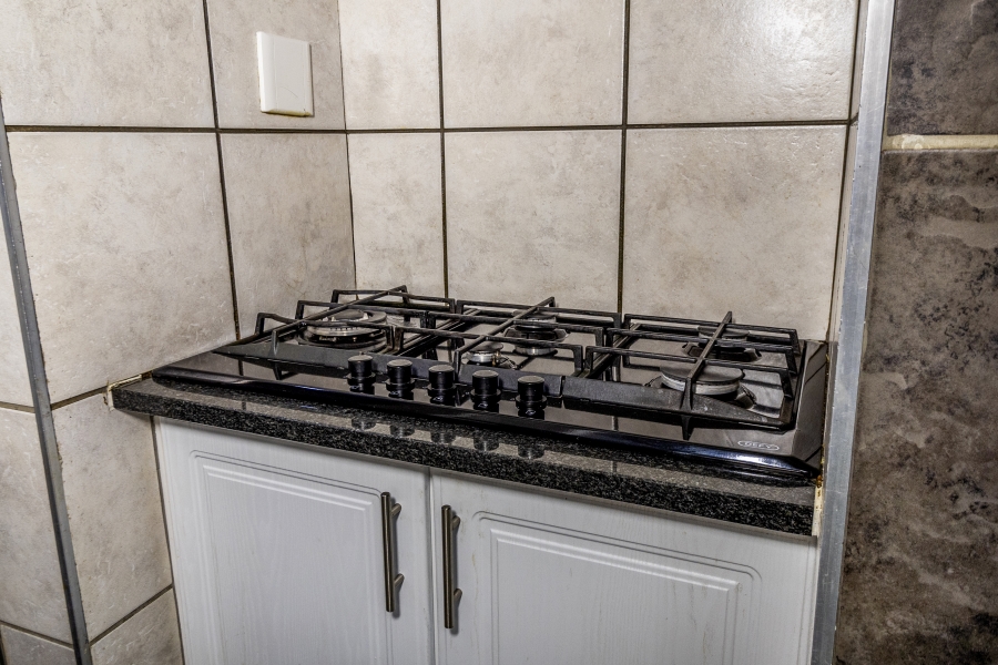 To Let 5 Bedroom Property for Rent in Moreleta Park Gauteng