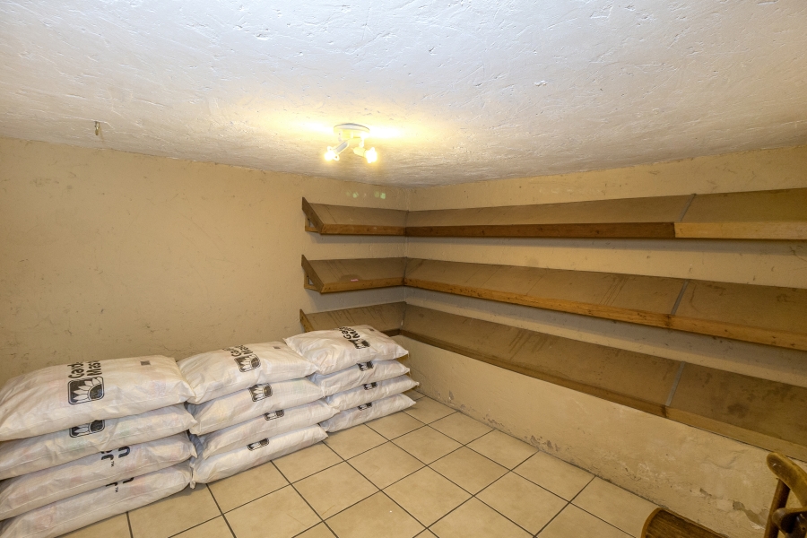 To Let 5 Bedroom Property for Rent in Moreleta Park Gauteng