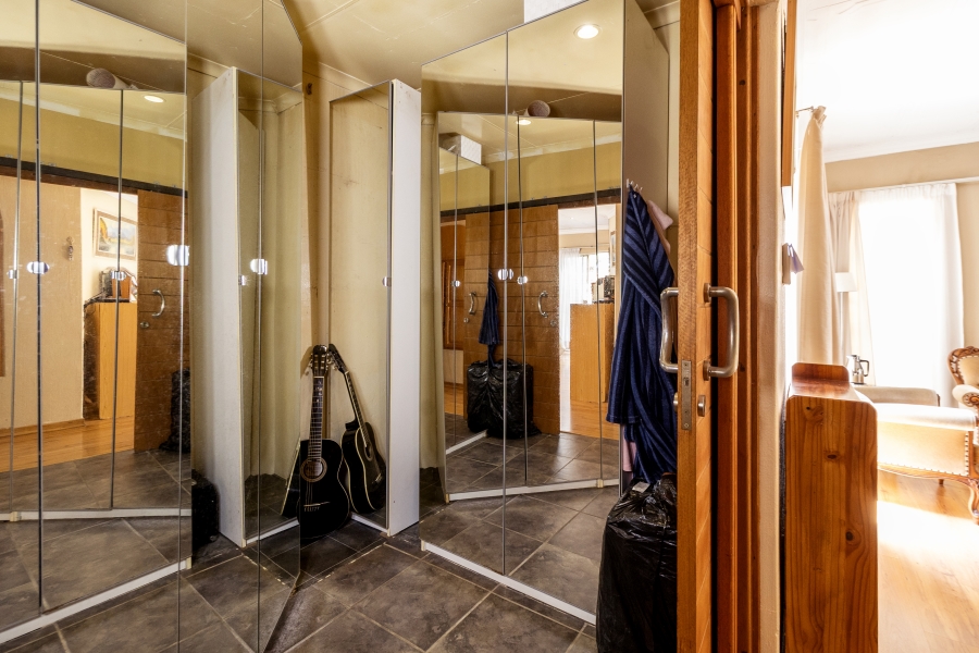 To Let 5 Bedroom Property for Rent in Moreleta Park Gauteng