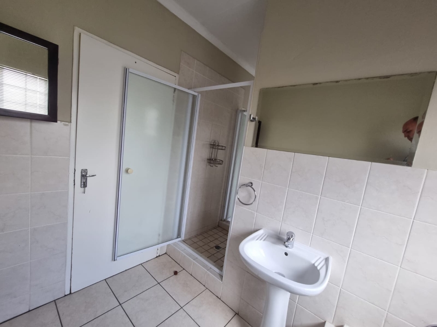 2 Bedroom Property for Sale in North Riding Gauteng