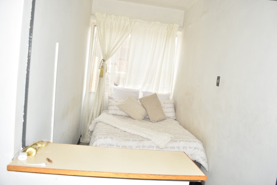 1 Bedroom Property for Sale in Muckleneuk Gauteng