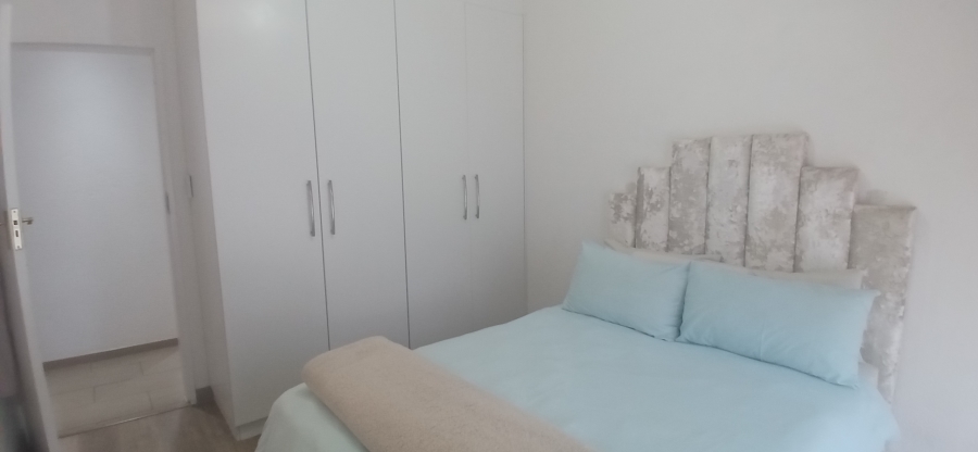 5 Bedroom Property for Sale in Rant En Dal Gauteng