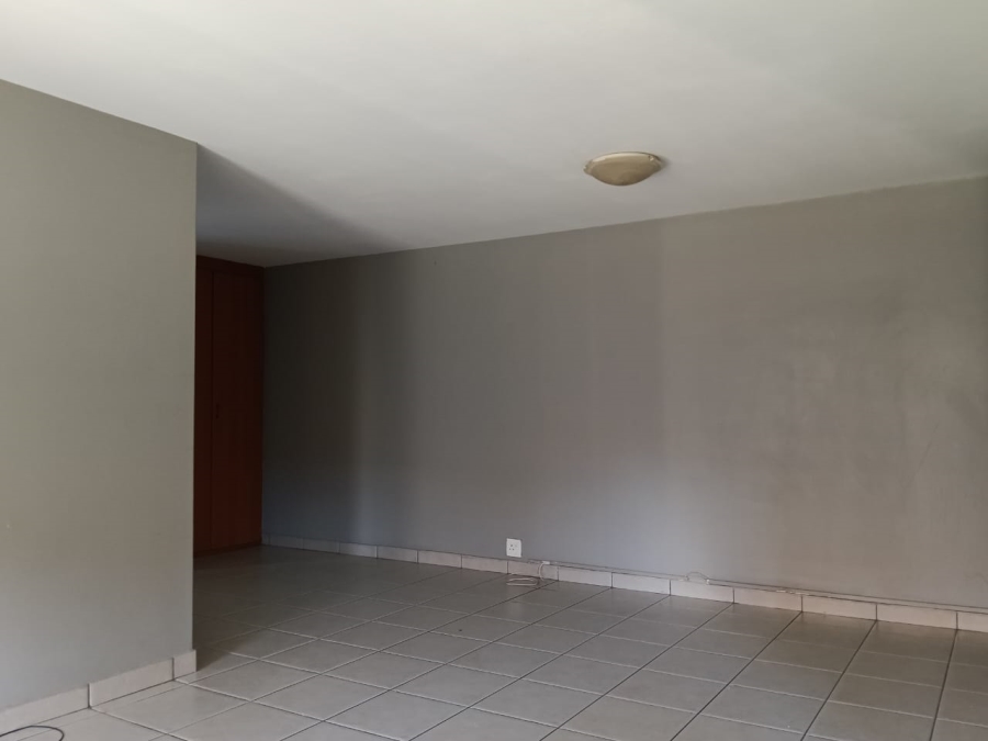 2 Bedroom Property for Sale in Randpoort Gauteng