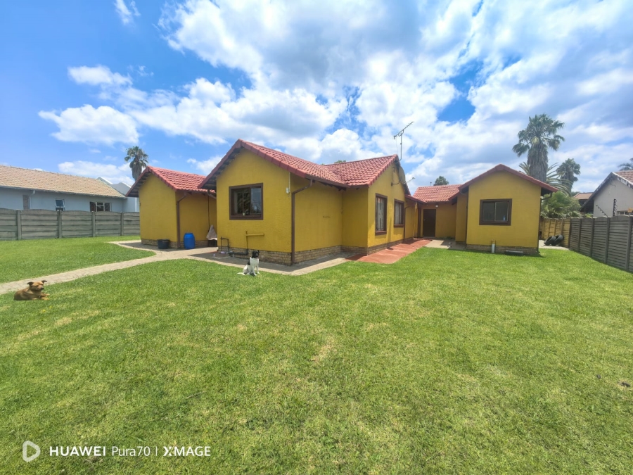 3 Bedroom Property for Sale in Kempton Park Ah Gauteng