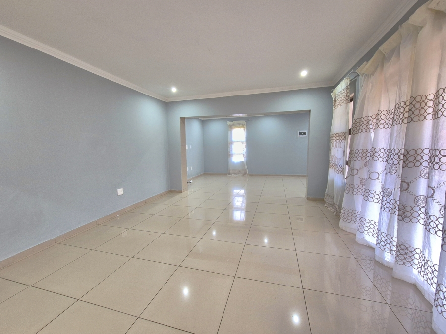 To Let 3 Bedroom Property for Rent in Brakpan Central Gauteng