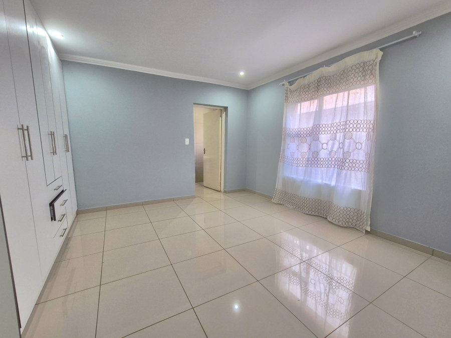 To Let 3 Bedroom Property for Rent in Brakpan Central Gauteng