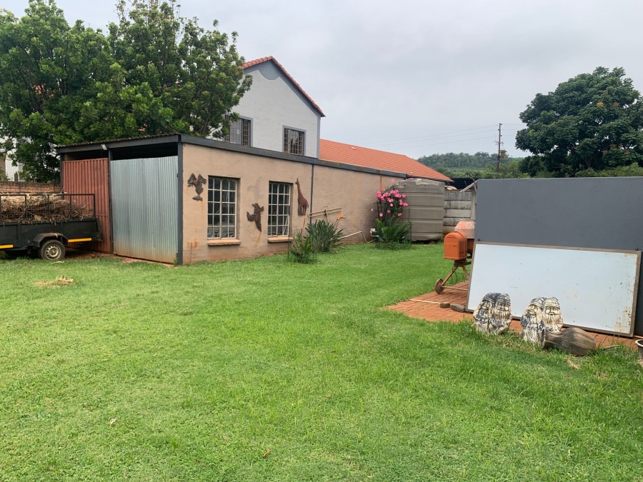 4 Bedroom Property for Sale in Amandasig Gauteng