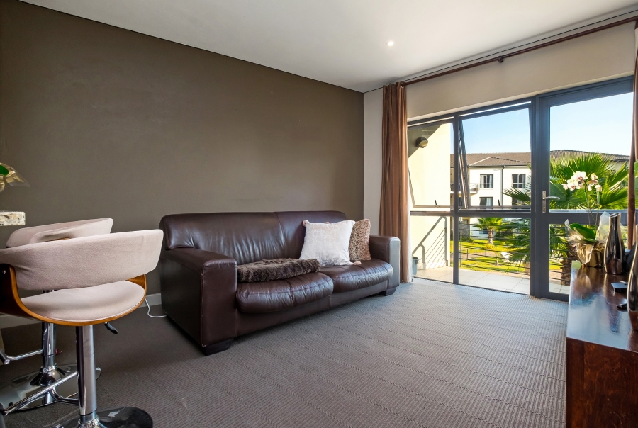 To Let 2 Bedroom Property for Rent in Wendywood Gauteng