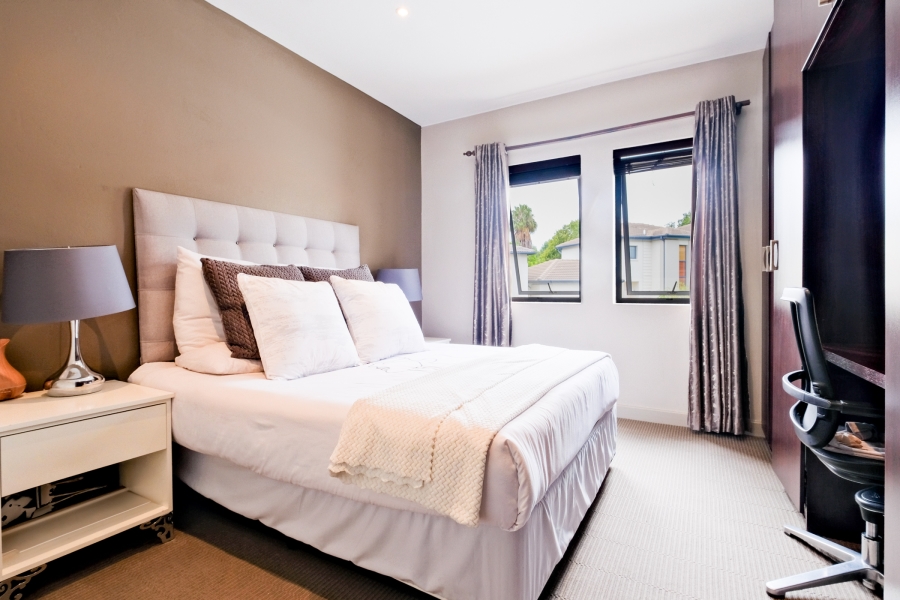 To Let 2 Bedroom Property for Rent in Wendywood Gauteng