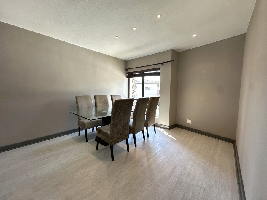 2 Bedroom Property for Sale in Wendywood Gauteng