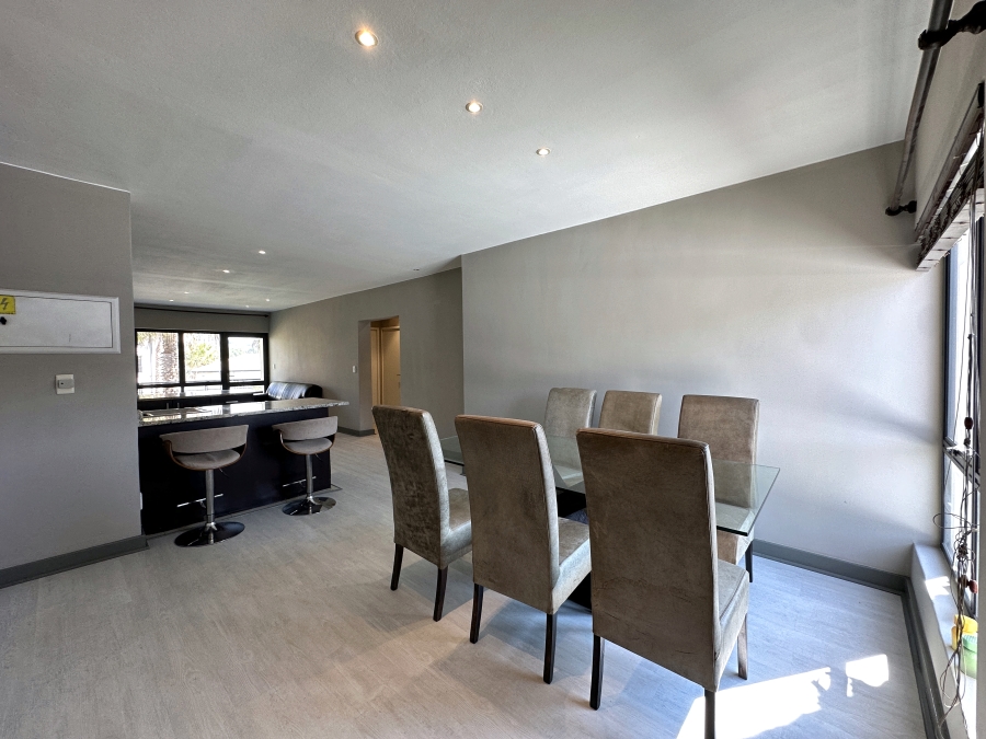 2 Bedroom Property for Sale in Wendywood Gauteng