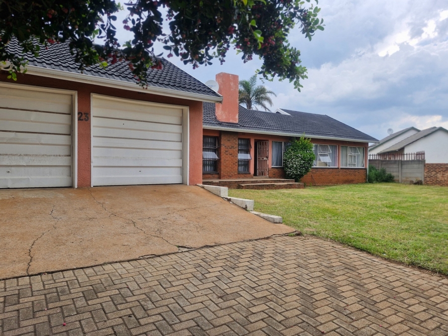 3 Bedroom Property for Sale in Norkem Park Gauteng