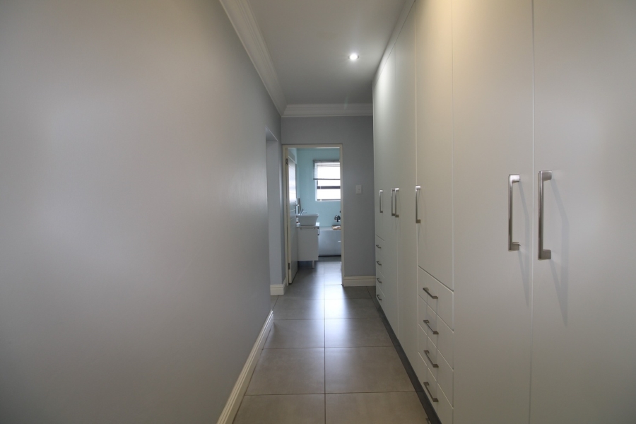 1 Bedroom Property for Sale in Edenburg Gauteng