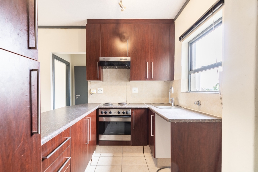 1 Bedroom Property for Sale in Lonehill Gauteng