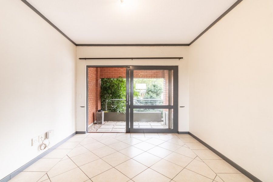 1 Bedroom Property for Sale in Lonehill Gauteng