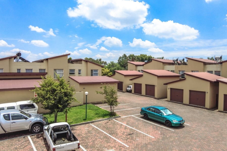 2 Bedroom Property for Sale in Rynfield Gauteng