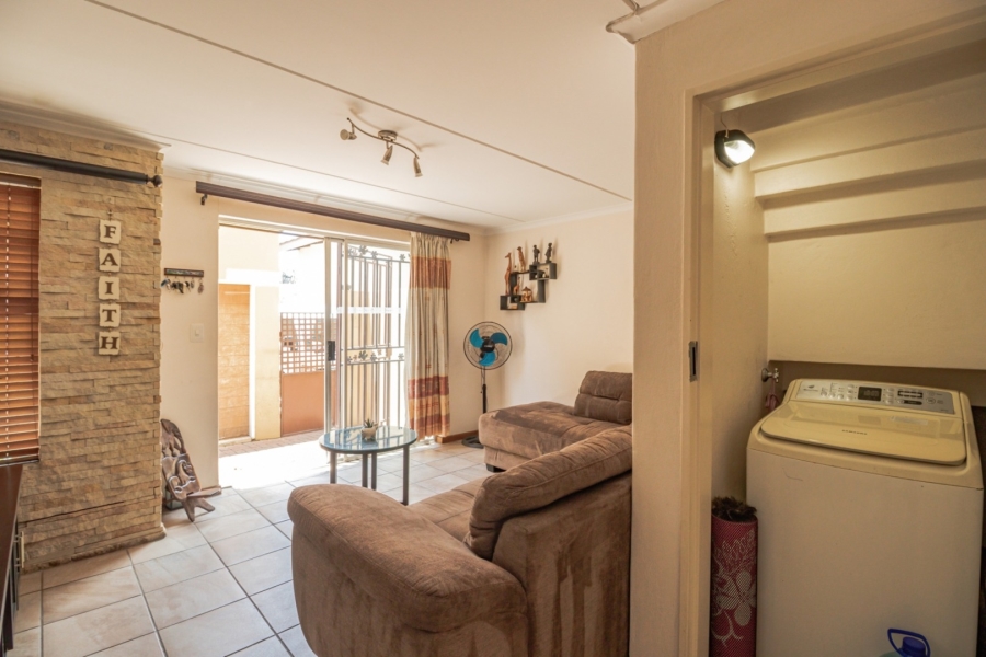 2 Bedroom Property for Sale in Rynfield Gauteng