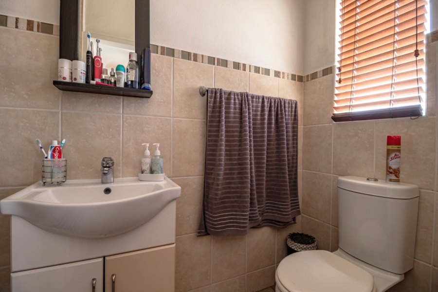 2 Bedroom Property for Sale in Rynfield Gauteng