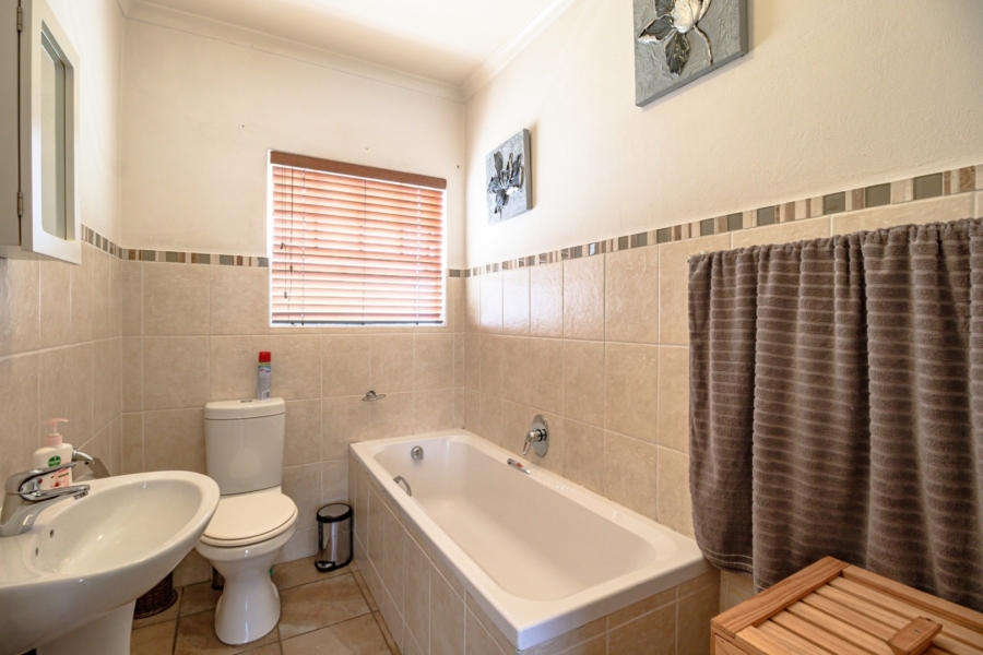 2 Bedroom Property for Sale in Rynfield Gauteng