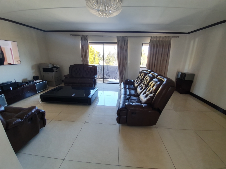 3 Bedroom Property for Sale in Carlswald Gauteng