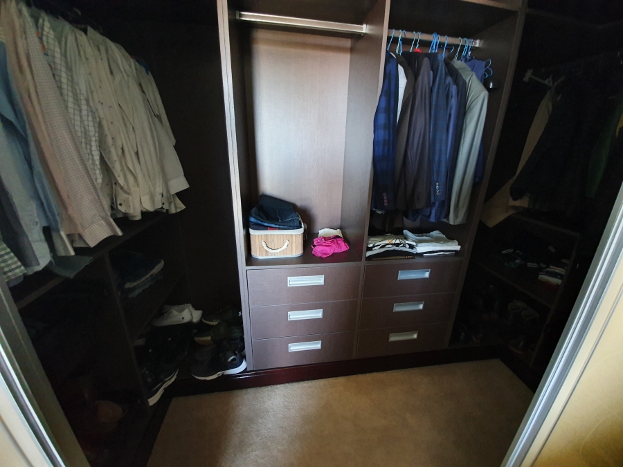 3 Bedroom Property for Sale in Carlswald Gauteng