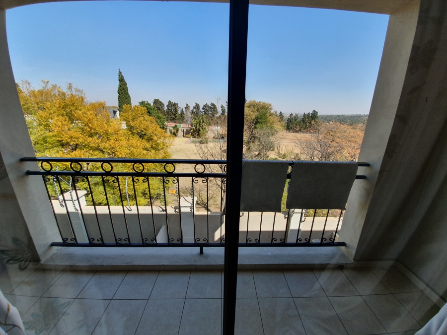 3 Bedroom Property for Sale in Carlswald Gauteng